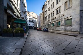 JOIVY Chic Studio in Como Centre