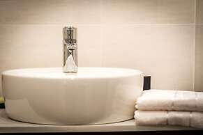 JOIVY Chic Studio in Como Centre