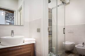 JOIVY Chic Studio in Como Centre