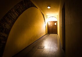 JOIVY Chic Studio in Como Centre