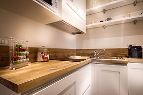 JOIVY Chic Studio in Como Centre