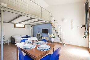 JOIVY Blue Terraced House