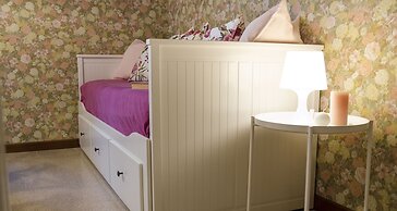 JOIVY Flowers Apartment 25