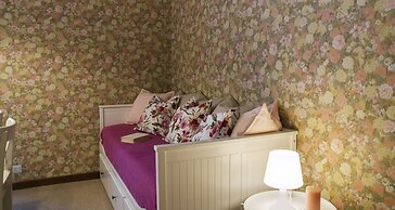 JOIVY Flowers Apartment 25