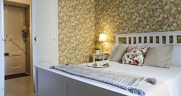 JOIVY Flowers Apartment 25