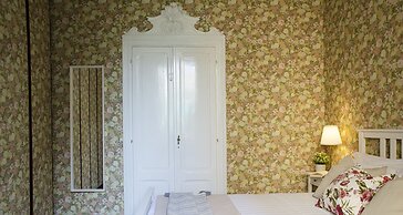 JOIVY Flowers Apartment 25