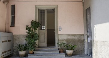 JOIVY Flowers Apartment 25