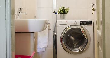 JOIVY Flowers Apartment 25