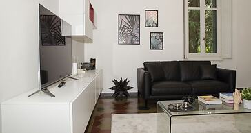 JOIVY Fabulous Charming House in Como