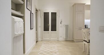 JOIVY Fabulous Charming House in Como