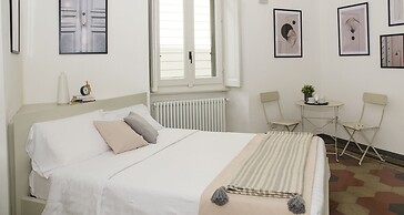 JOIVY Fabulous Charming House in Como