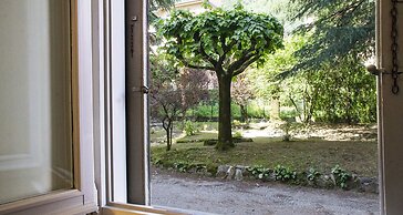 JOIVY Fabulous Charming House in Como