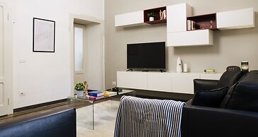 JOIVY Fabulous Charming House in Como