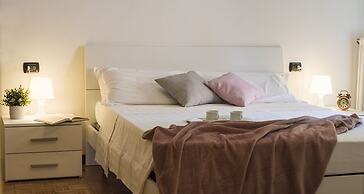 JOIVY Welcoming 1BR apt next to Villa Olmo