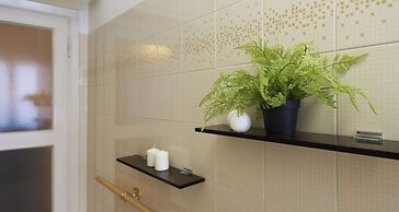 JOIVY Welcoming 1BR apt next to Villa Olmo