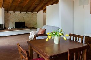 JOIVY Attic on the Lake