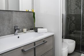 JOIVY Cute 1-bedroom flat next to Lake Como