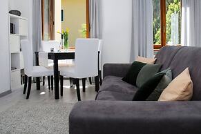 JOIVY Cute 1-bedroom flat next to Lake Como