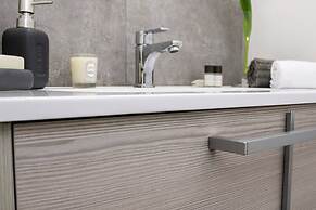 JOIVY Cute 1-bedroom flat next to Lake Como