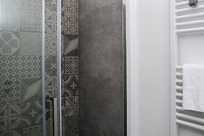 JOIVY Cute 1-bedroom flat next to Lake Como