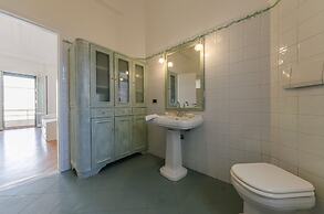 JOIVY Fronte del Mar Seaview Apartment Casaregis