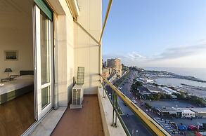 JOIVY Fronte del Mar Seaview Apartment Casaregis