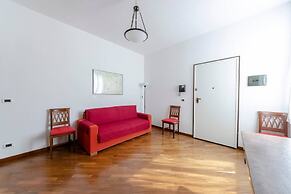 JOIVY Band House di Fronte al Terminal Traghetti