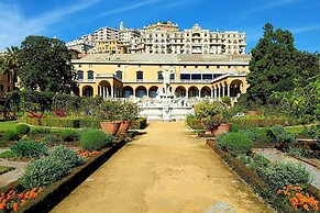 JOIVY Band House di Fronte al Terminal Traghetti