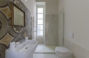 JOIVY Piazza Dei Greci Nel Cuore Della Storia