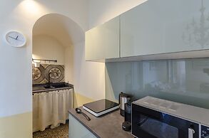 JOIVY Piazza Dei Greci Nel Cuore Della Storia