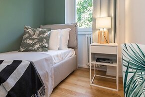 JOIVY Lotto Square Apartment