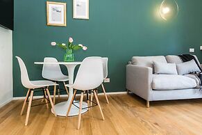 JOIVY Lotto Square Apartment