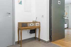 JOIVY Lotto Square Apartment