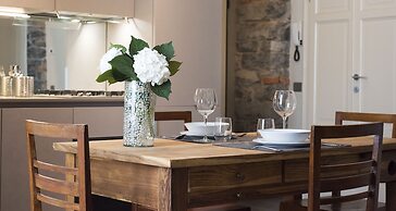 JOIVY Elegant 1BR Flat Near City Centre