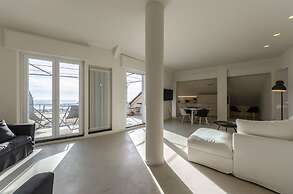 JOIVY The Private View