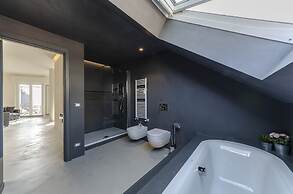 JOIVY The Private View