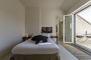 JOIVY The Private View