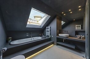 JOIVY The Private View