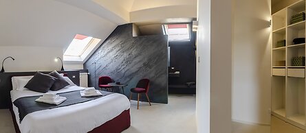 JOIVY The Private View