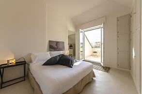 JOIVY The Private View