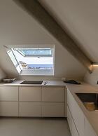 JOIVY The Private View