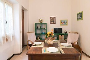 JOIVY Villa Il Glicine sul Mare