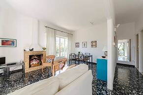 JOIVY Villa Monterosso Apartment Bellavista