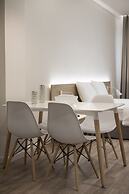 Ornament Suites Nilie Hospitality MGMT