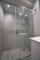 Ornament Suites Nilie Hospitality MGMT