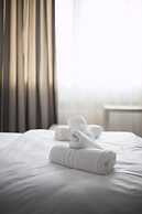 Ornament Suites Nilie Hospitality MGMT