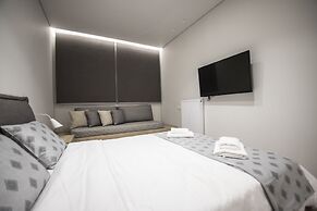 Ornament Suites Nilie Hospitality MGMT