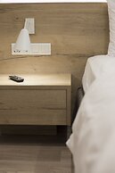 Ornament Suites Nilie Hospitality MGMT