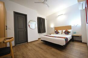 Hotel Aravali Inn & Banquet Hall