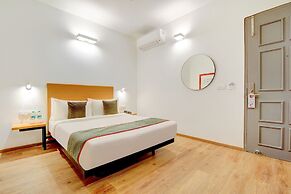 Hotel Aravali Inn & Banquet Hall